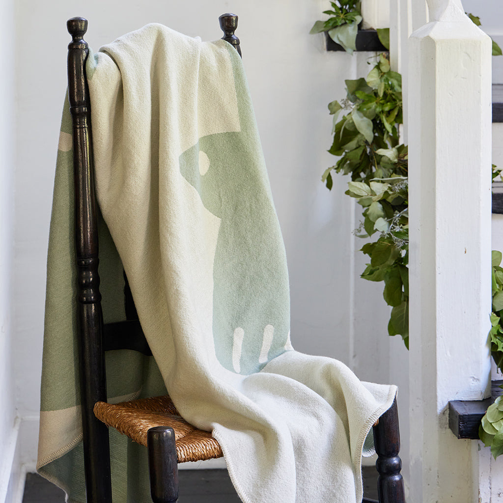 Dove Jacquard Merino Wool Throw