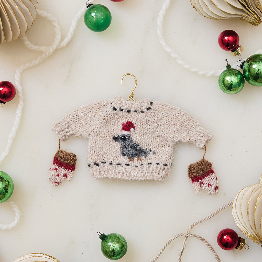 Mini Pigeon Sweater with Mittens Ornament