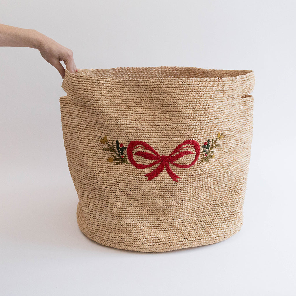 Hand-crocheted Large Raffia Basket