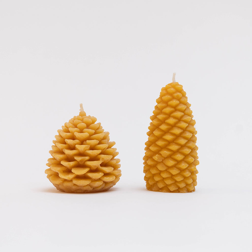 Natural Pine Cone Candle