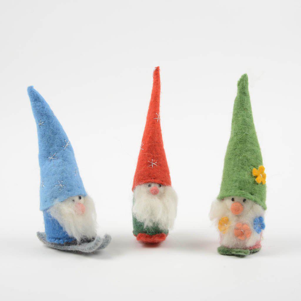 Hippie Flower-Power Tomte Ornament